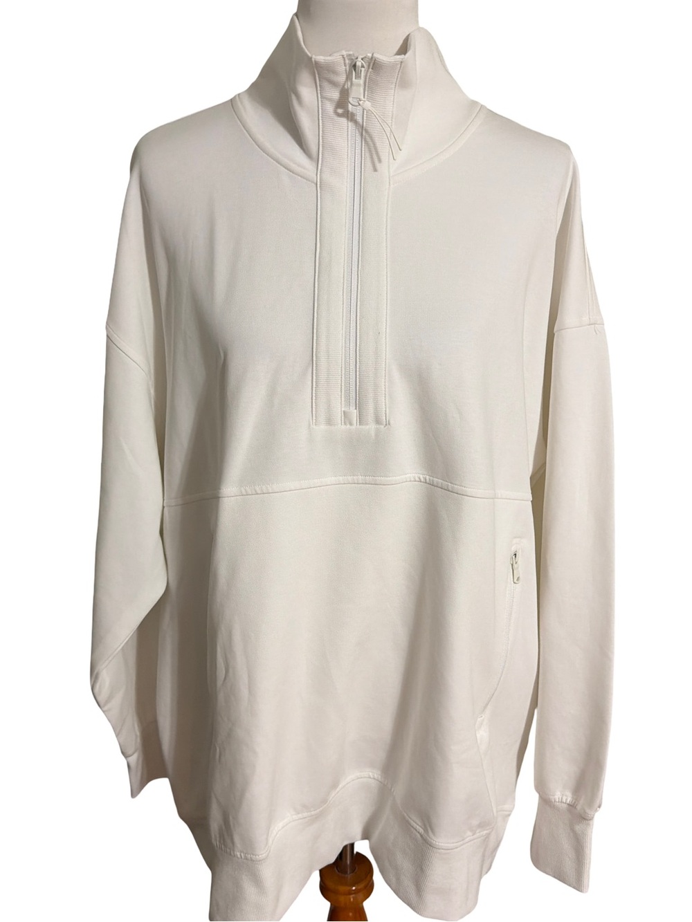 Old Navy Men's White Dynamic Turtleneck Quarter-Zip Fleece